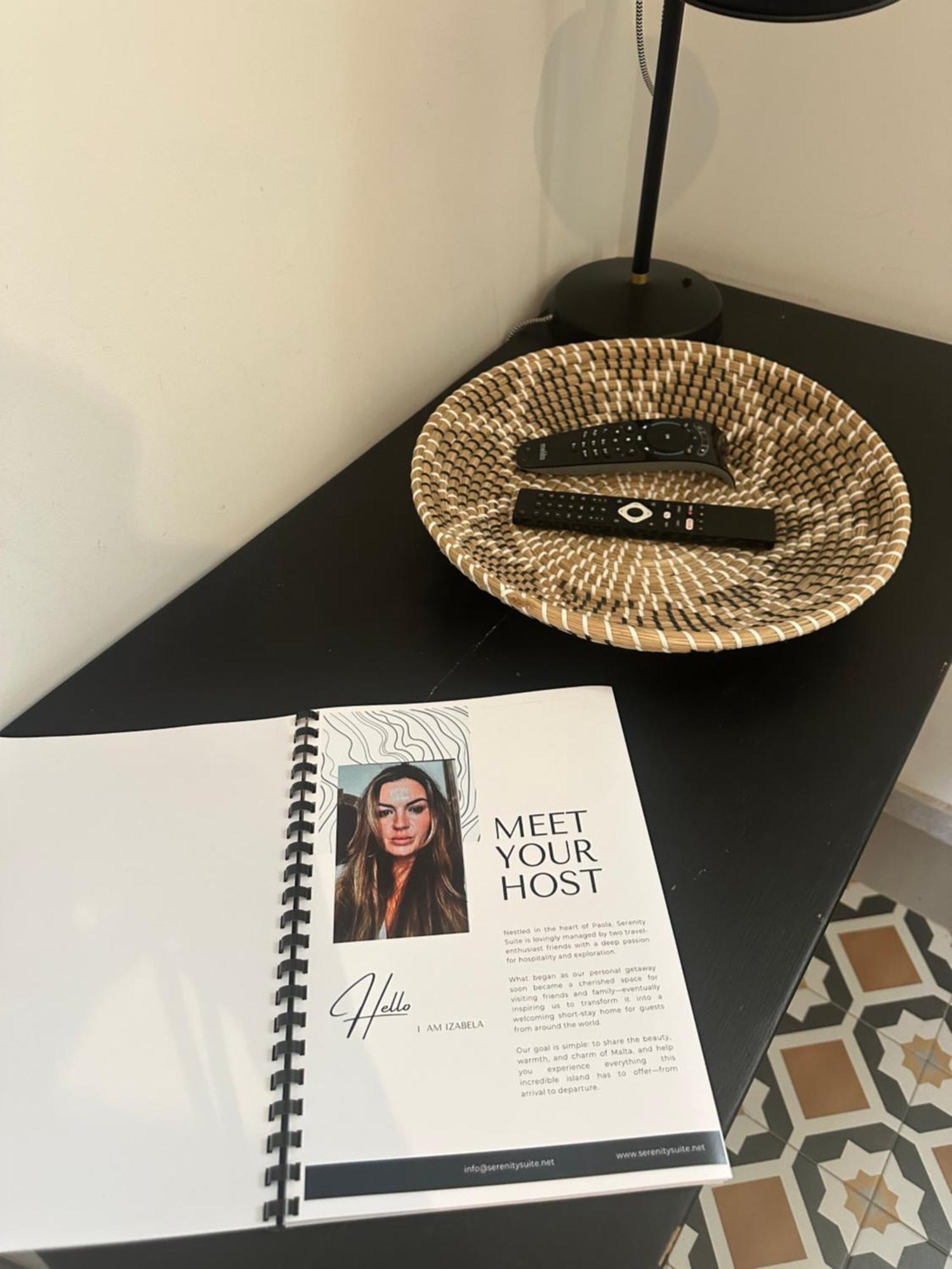 Dahlia - Modern Townhouse * Paola